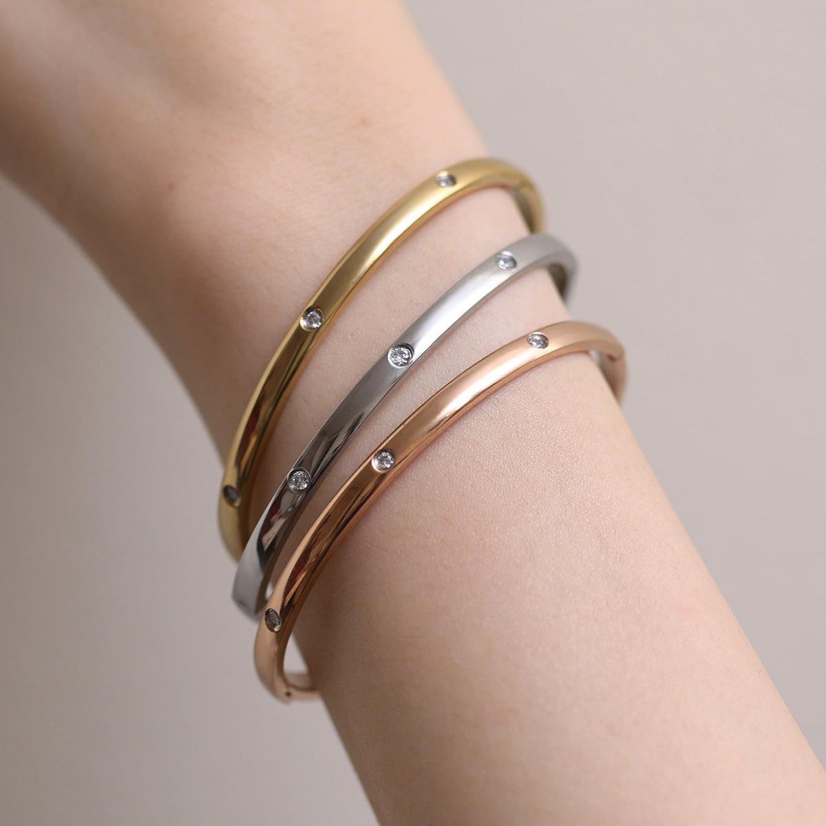 simple cubic thin bangle-4