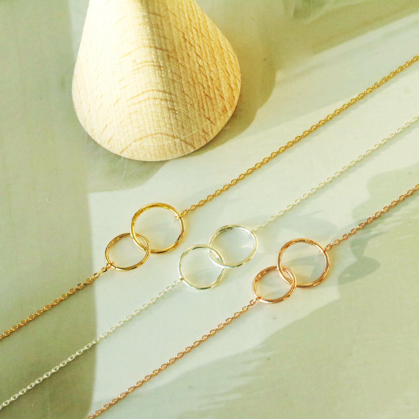 Double circles bracelet-1